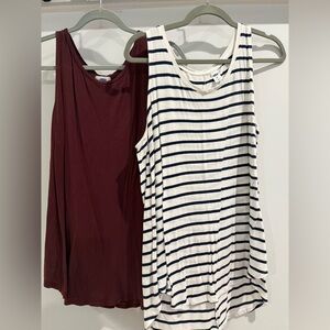 2 old Navy Sleeveless Swing Tanks